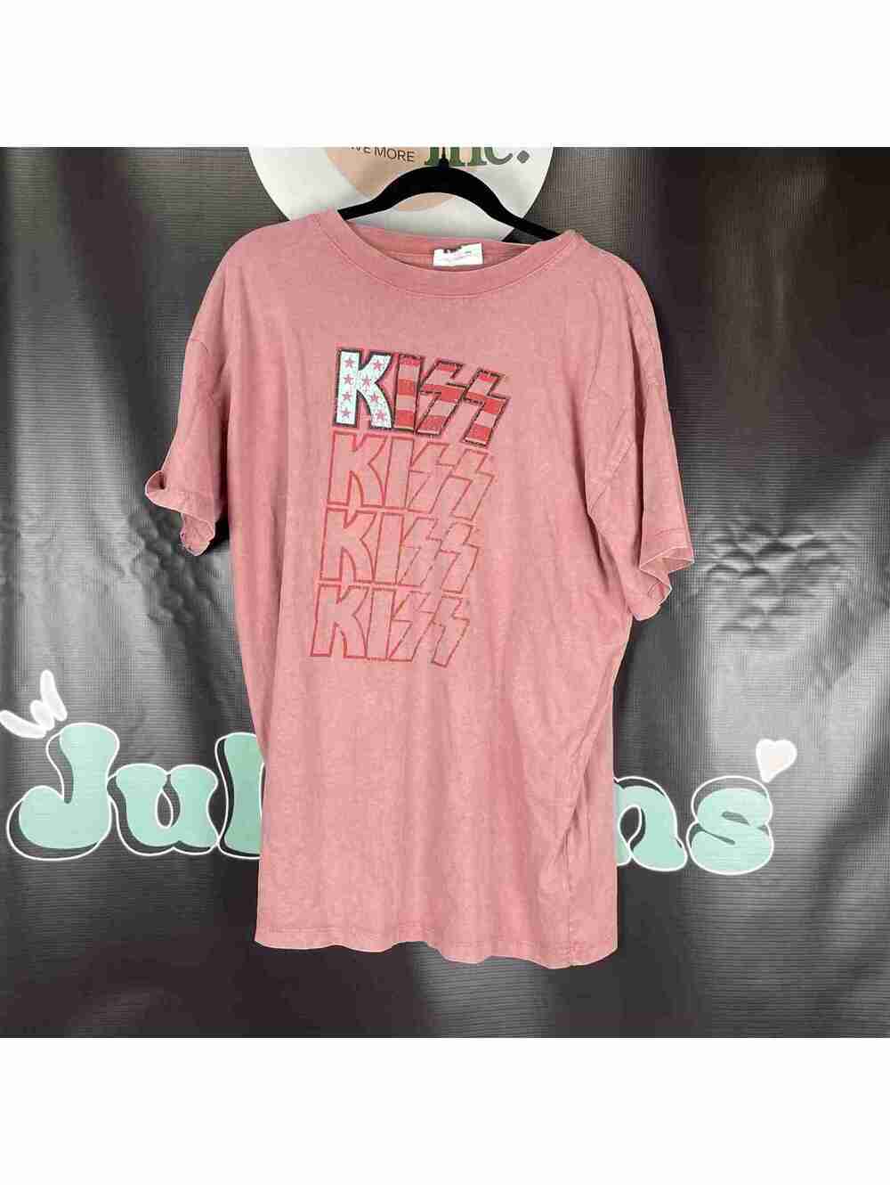 KISS Cotton On Relaxed Boyfriend  Tee